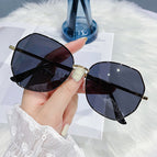 Full Gray Polarized