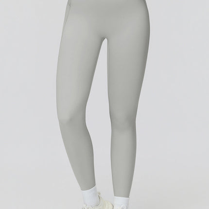 NakedFeel Contrast Ribbed Leggings-2