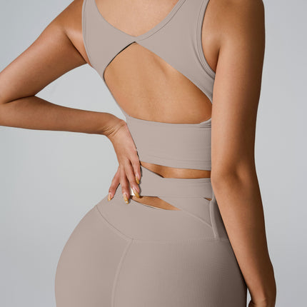 Hollow-Back Shockproof Sports Bra-2