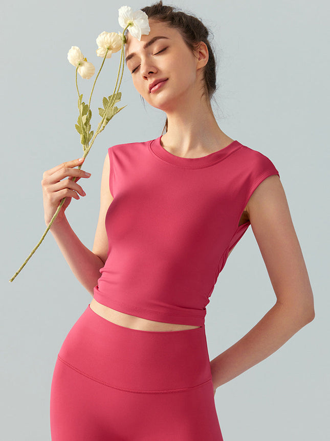 Sculpted Backless Yoga Tee with Built-In Padding-0