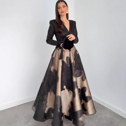 Fashionable Waist-cinching Womens Long-sleeve Skirt Two-piece Set