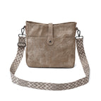 Khaki / Ten thousand
