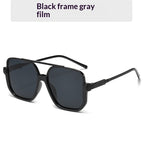 As Shown In The Figure / Black Frame Gray Piece