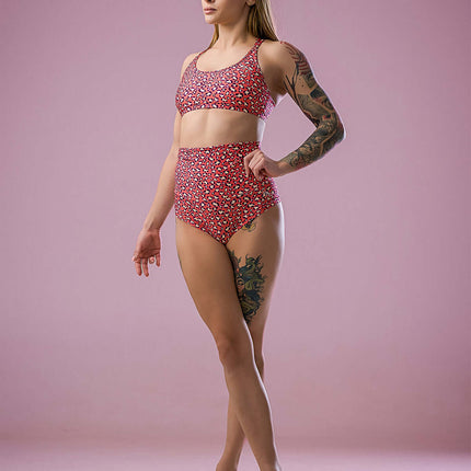 Betty Shorts Leo Kiss-0
