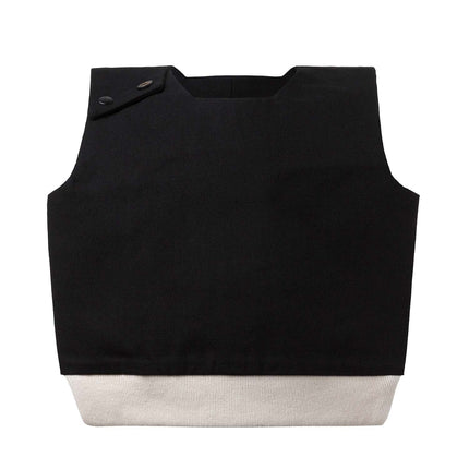 Black & White Bib-0