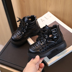 Black / 21