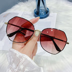 Red Gradient Polarized