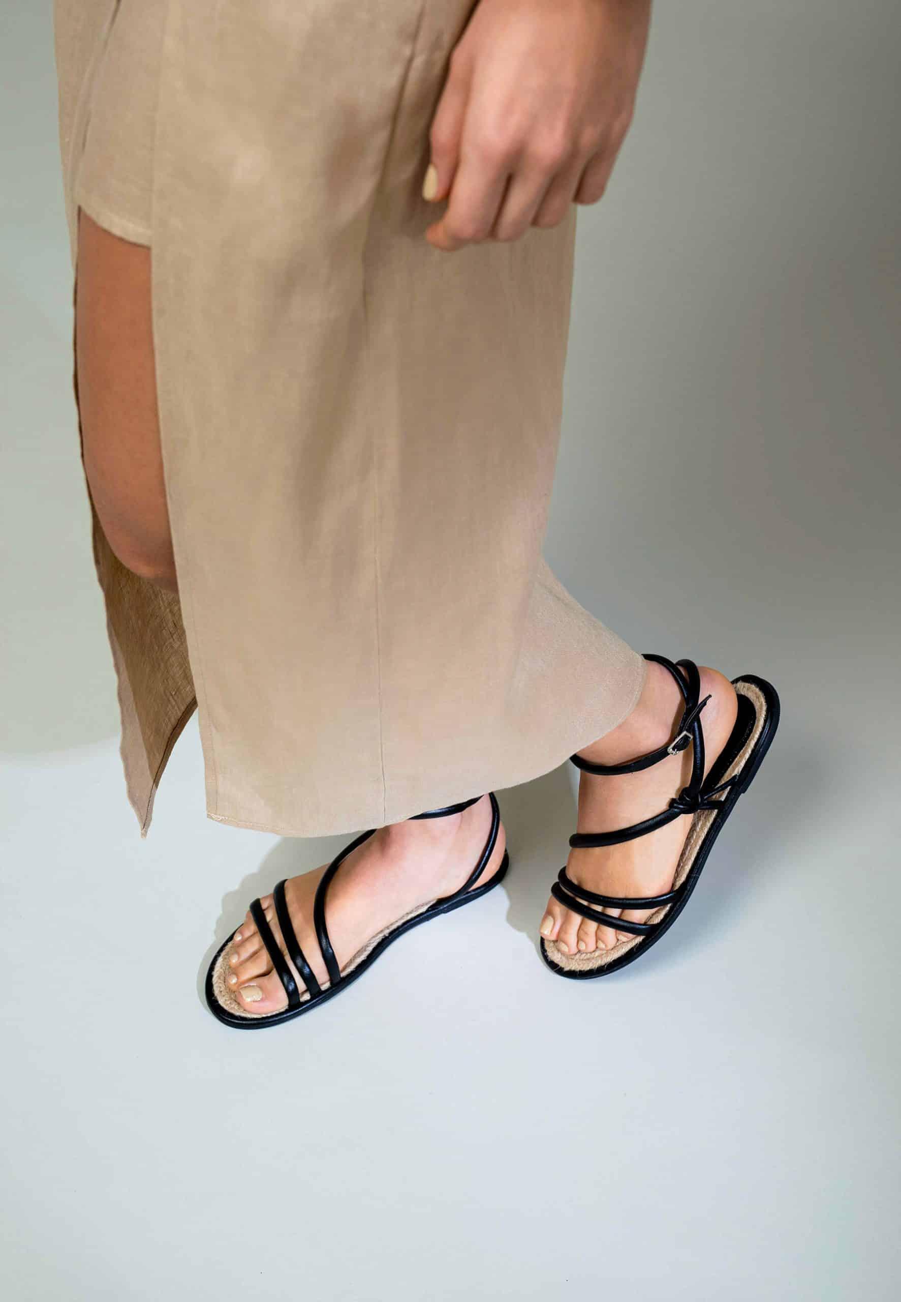 Mangará Black Angico LEATHER STRAPPY SANDALS-3
