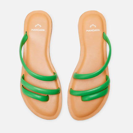 Flache Kalbsledersandalen – minimalistische Damenpantoletten mit drei Riemen