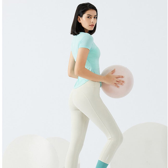 Ultralight V-neck Sport Fitness Training T-shirt Women Breathable Slim Fit Workout Gym Short Sleeved Shirts Crop Top-1